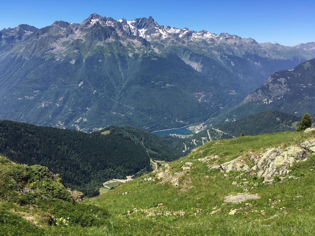 La Vallée Blanche Bikehotel Alpe d'Huez Esterno foto